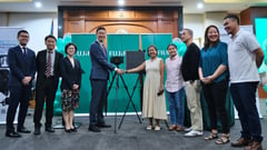 Binay launches portable X-ray services